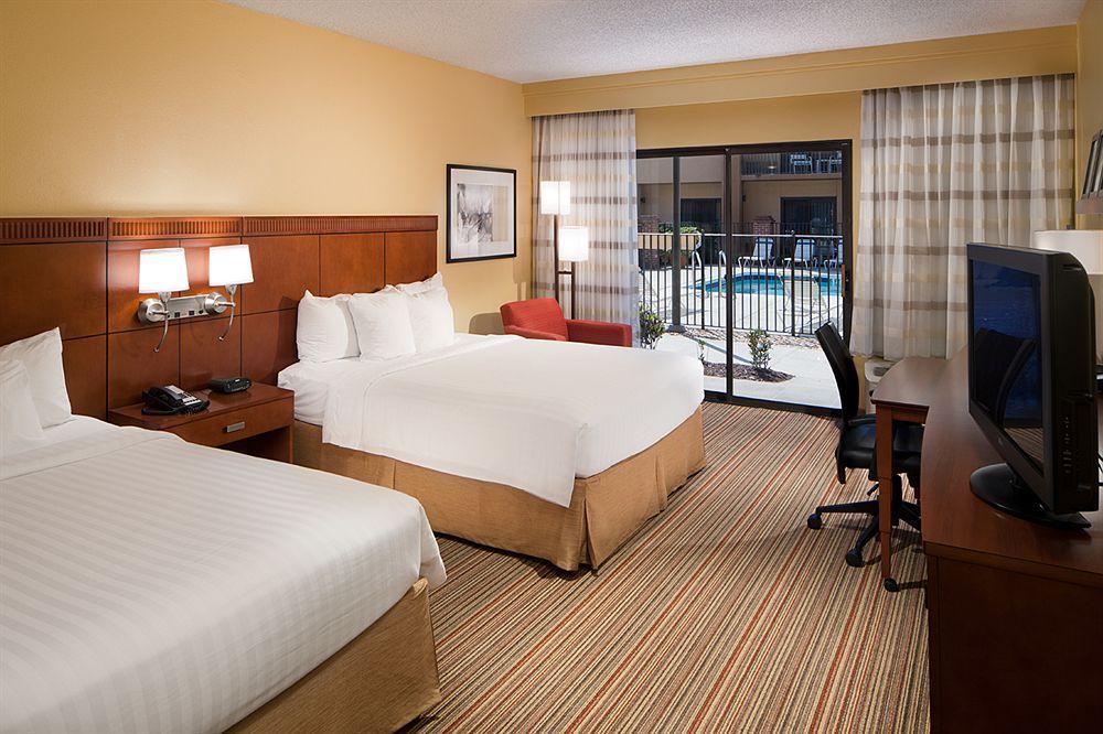 Hotel Courtyard By Marriott Orlando Airport Exteriér fotografie