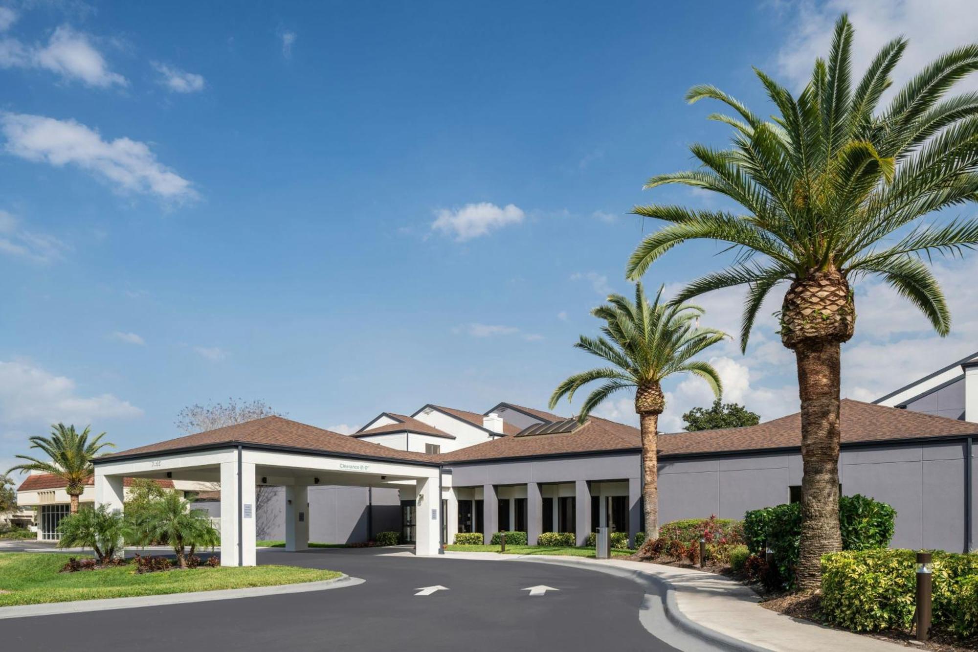 Hotel Courtyard By Marriott Orlando Airport Exteriér fotografie